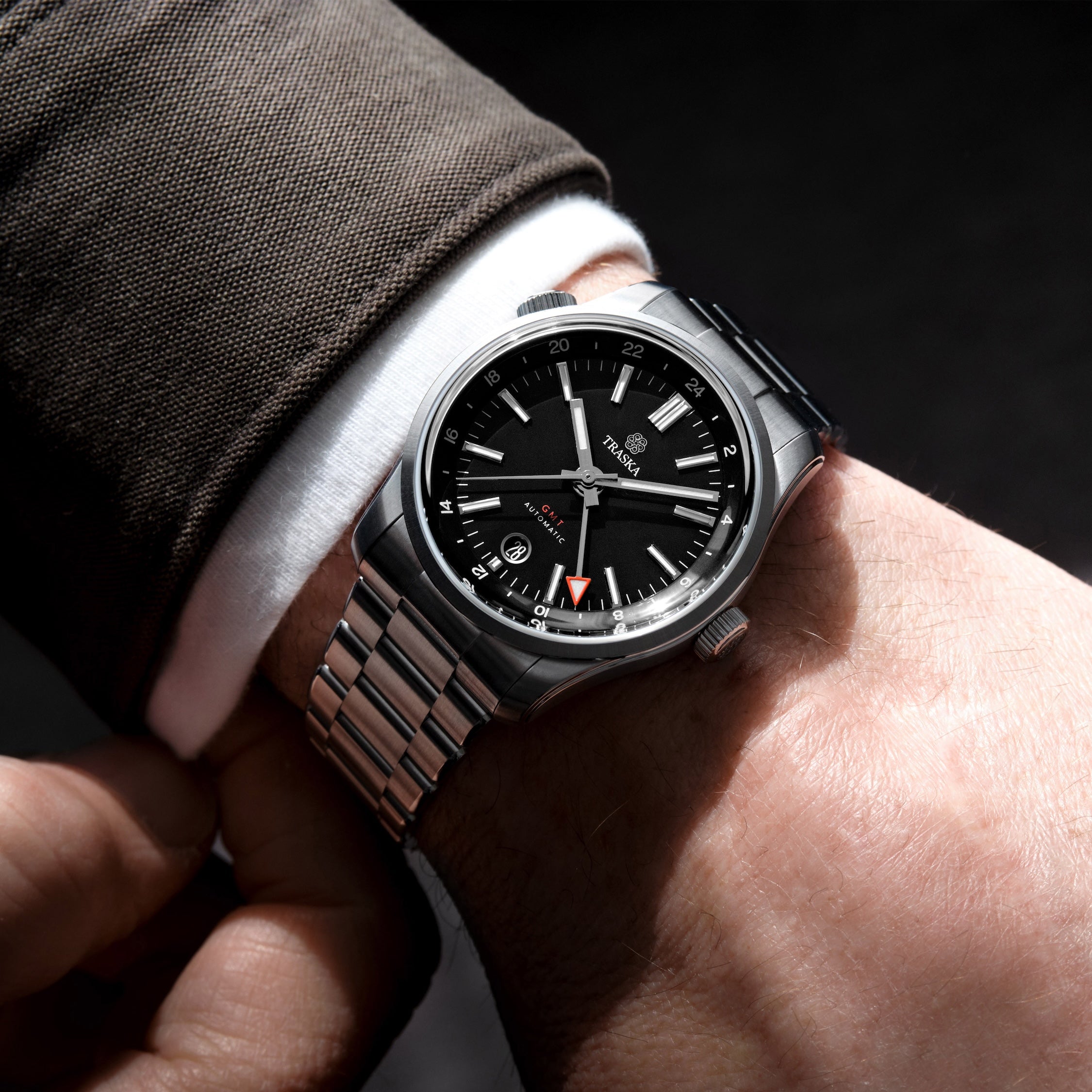 Venturer GMT Carbon Black